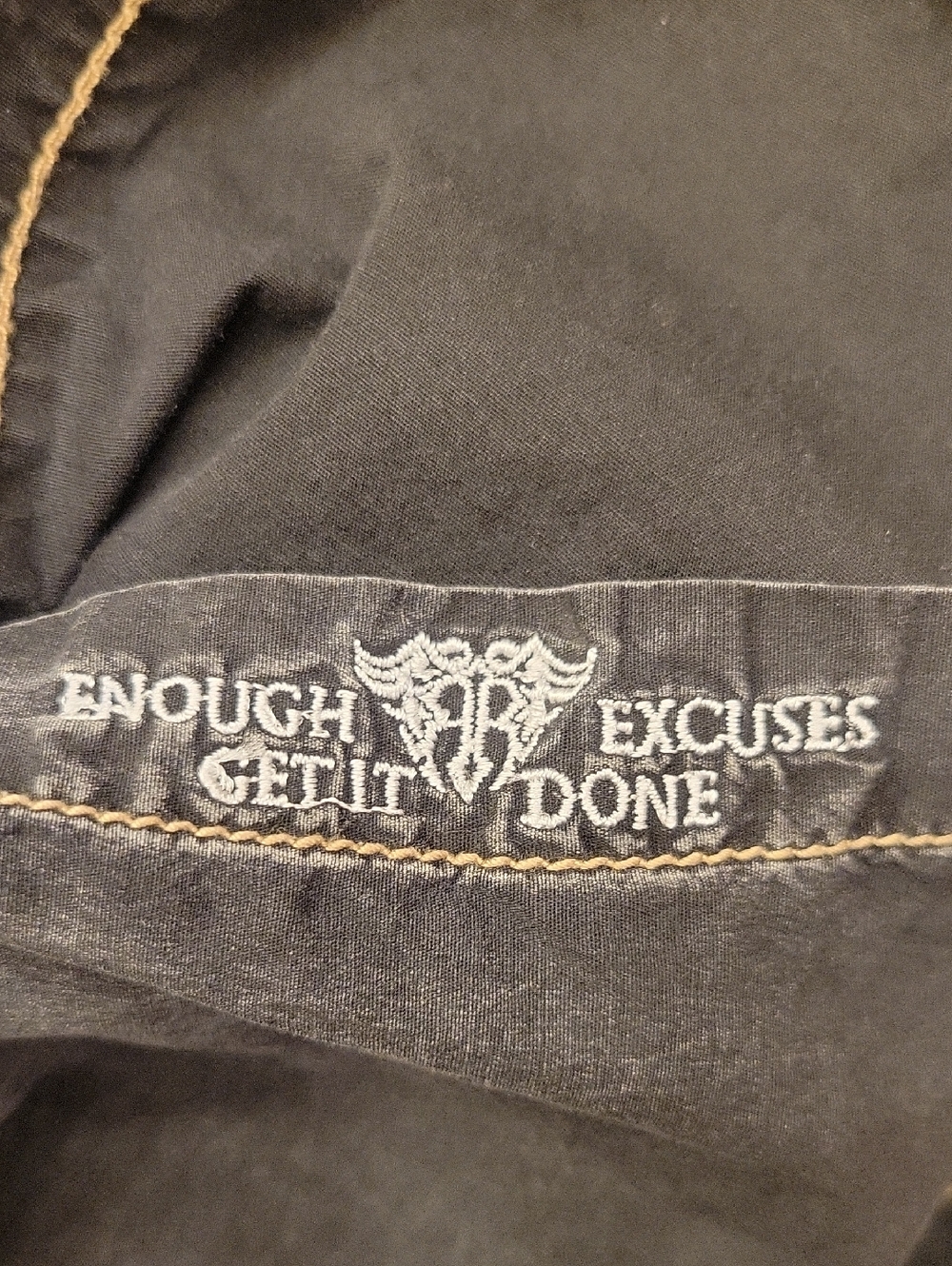 *Roar Black Embroidered Western-Style Men's Button-Up Shirt - Picture 12 of 14